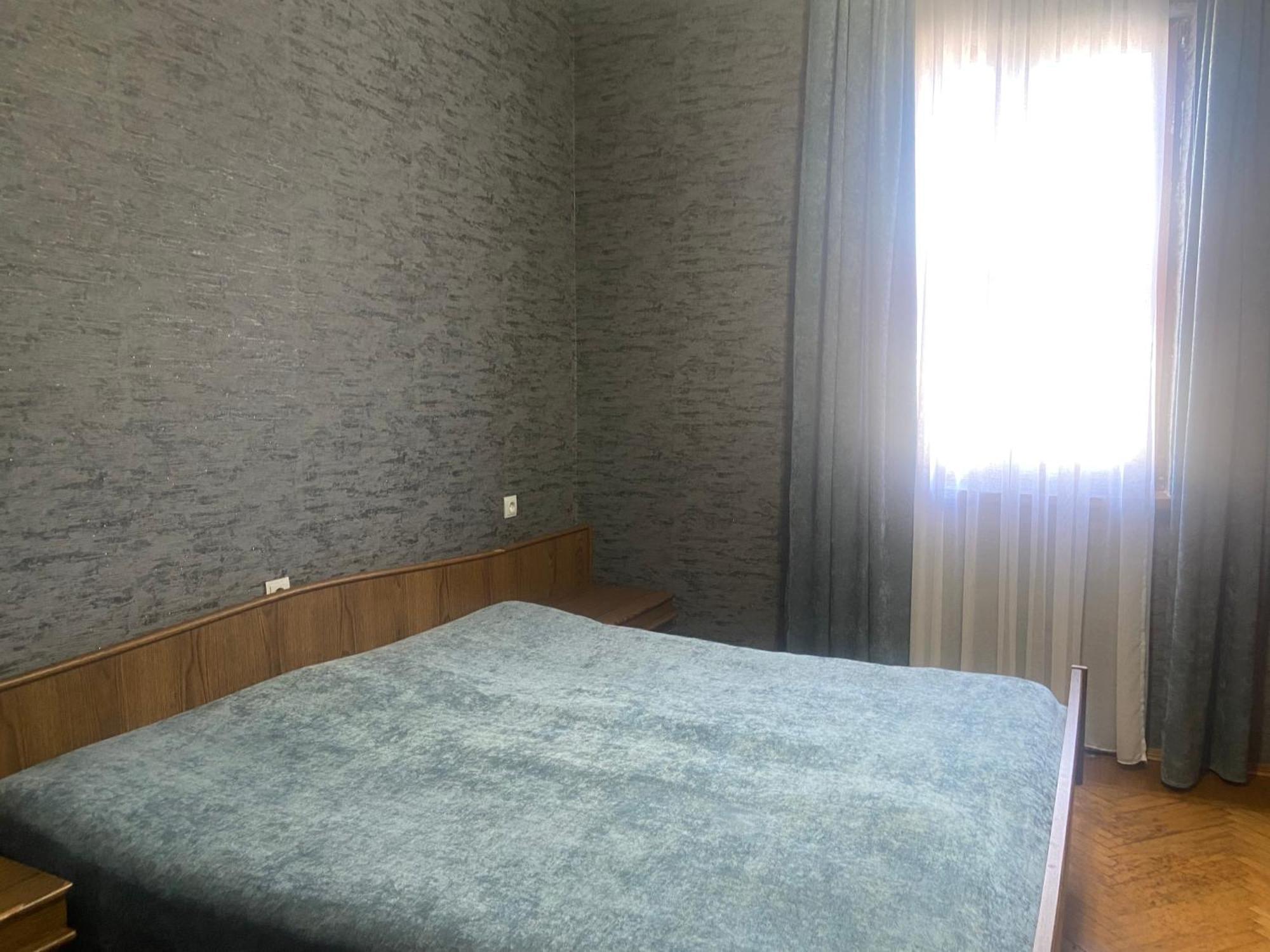 Luka Family Guest House Batumi Bagian luar foto